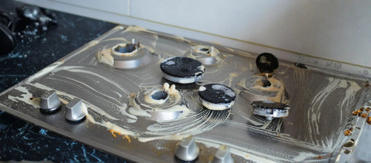 Why Kitchen Grease Gets Stickier When You Wipe It — 5 Common Mistakes You Might Be Making